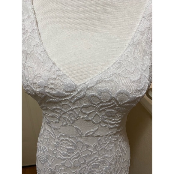 NWT Show Me Your MuMu Wedding Jenn Maxi Dress 🌺 - Picture 7 of 16